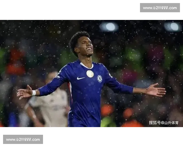 马雷斯卡率蓝军剑指新赛季：青春风暴蓄势待发，感恩拥趸共赴征程